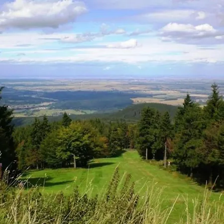 Near Hiking Trails, Cleaning Included * Cabarz